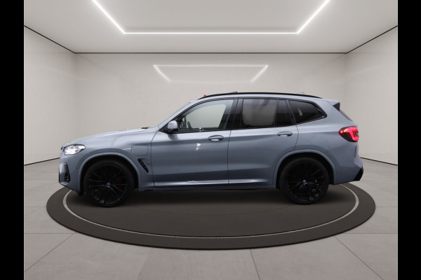 BMW X3 xDrive30e 293 High Executive PHEV, Panoramadak, 360 Camera, Leder, Memory