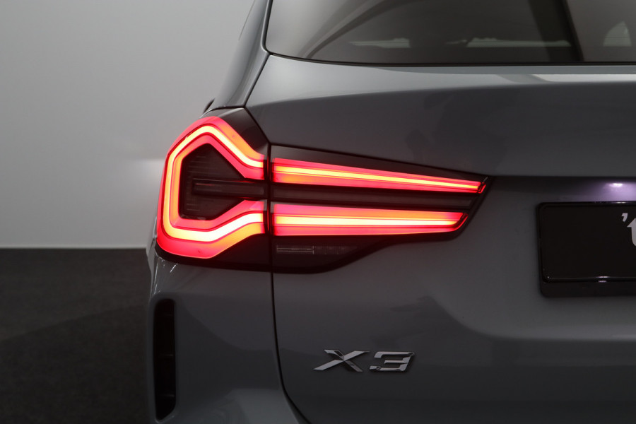 BMW X3 xDrive30e 293 High Executive PHEV, Panoramadak, 360 Camera, Leder, Memory