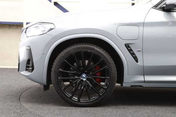 BMW X3 xDrive30e 293 High Executive PHEV, Panoramadak, 360 Camera, Leder, Memory