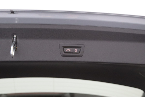 BMW X3 xDrive30e 293 High Executive PHEV, Panoramadak, 360 Camera, Leder, Memory