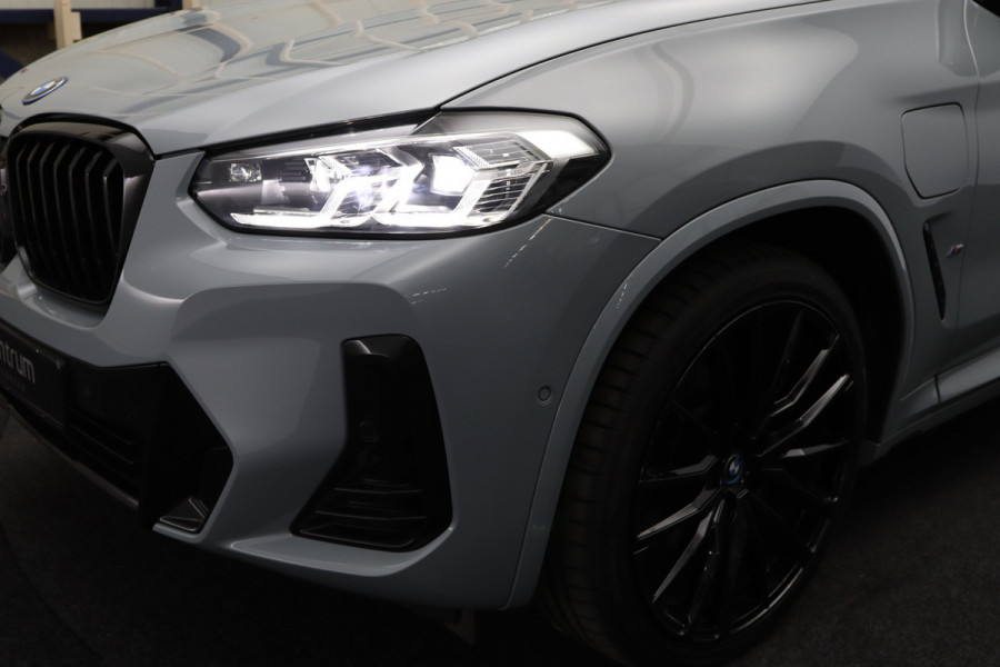 BMW X3 xDrive30e 293 High Executive PHEV, Panoramadak, 360 Camera, Leder, Memory