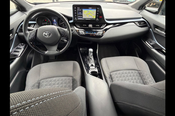 Toyota C-HR 2.0 Hybrid Business Plus, CarPlay, KeyLess, LED