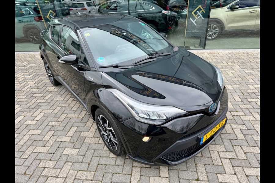 Toyota C-HR 2.0 Hybrid Business Plus, CarPlay, KeyLess, LED