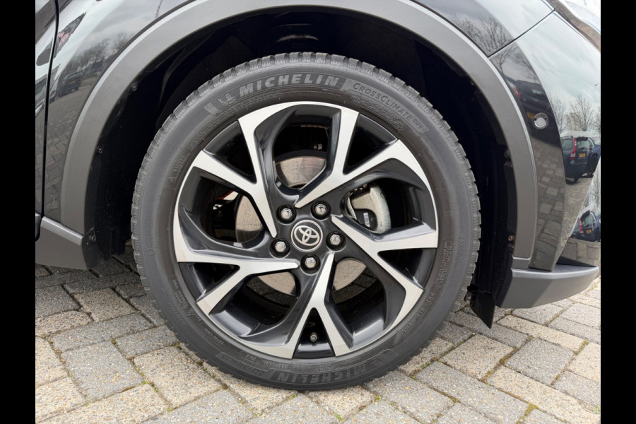 Toyota C-HR 2.0 Hybrid Business Plus, CarPlay, KeyLess, LED