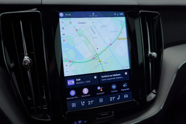 Volvo XC60 2.0 T6 Plug-in hybrid AWD Ultra Black Edition |Pano|H&K|360cam|Memory|