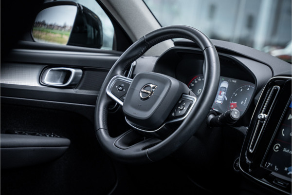 Volvo XC40 T3 Momentum Pro Automaat ** Winter-line ** Carplay **