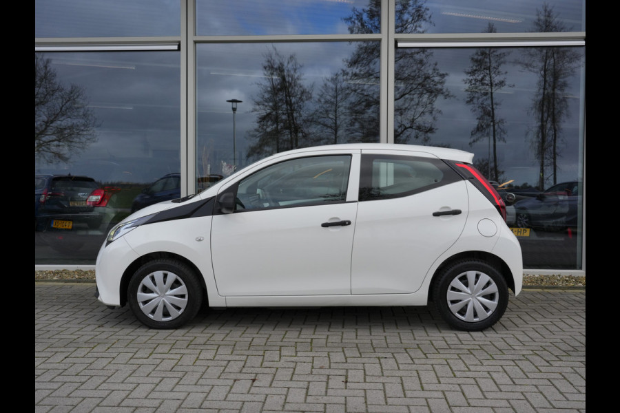 Toyota Aygo 1.0 VVT-i x-fun | Bluetooth | Airco |