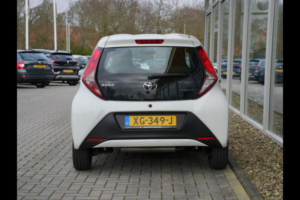 Toyota Aygo 1.0 VVT-i x-fun | Bluetooth | Airco |