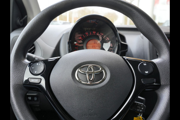 Toyota Aygo 1.0 VVT-i x-fun | Bluetooth | Airco |
