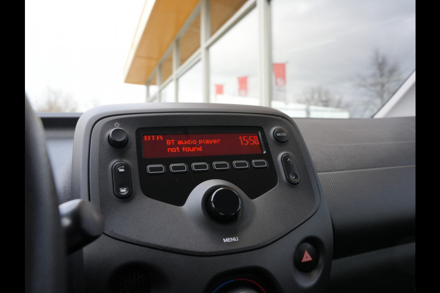 Toyota Aygo 1.0 VVT-i x-fun | Bluetooth | Airco |