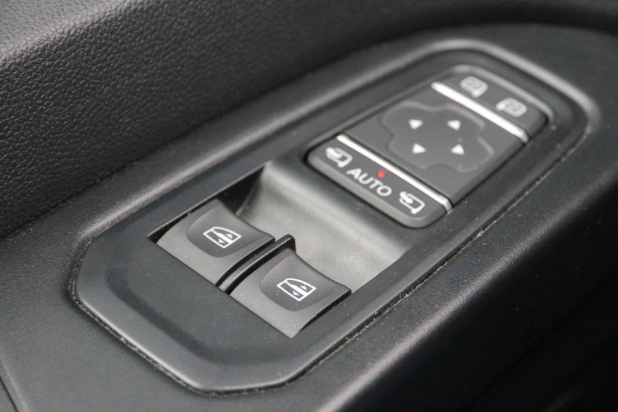 Renault Trafic 2.0 DCI 130 | 2x Schuifdeur | Omvormer | Inrichting | Standkachel..