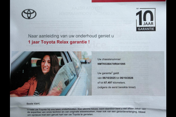 Toyota C-HR 2.0 Hybrid Business Plus, CarPlay, KeyLess, LED