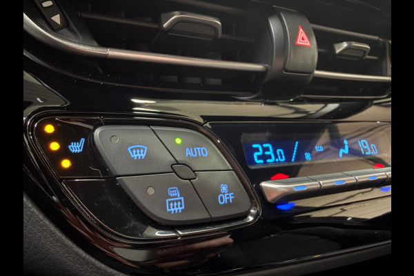 Toyota C-HR 2.0 Hybrid Business Plus, CarPlay, KeyLess, LED