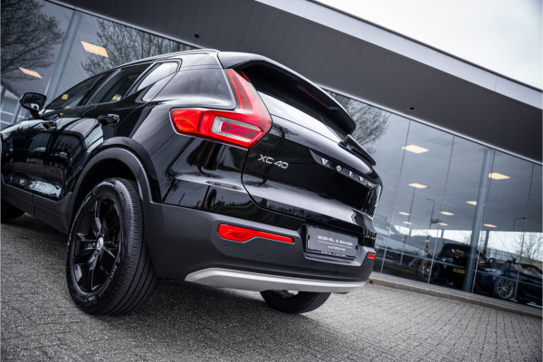 Volvo XC40 T3 Momentum Pro Automaat ** Winter-line ** Carplay **
