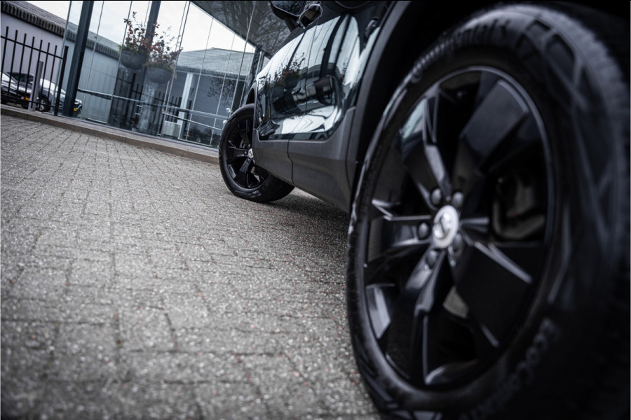 Volvo XC40 T3 Momentum Pro Automaat ** Winter-line ** Carplay **