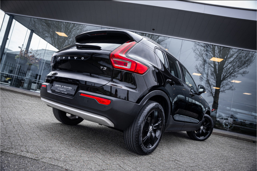Volvo XC40 T3 Momentum Pro Automaat ** Winter-line ** Carplay **