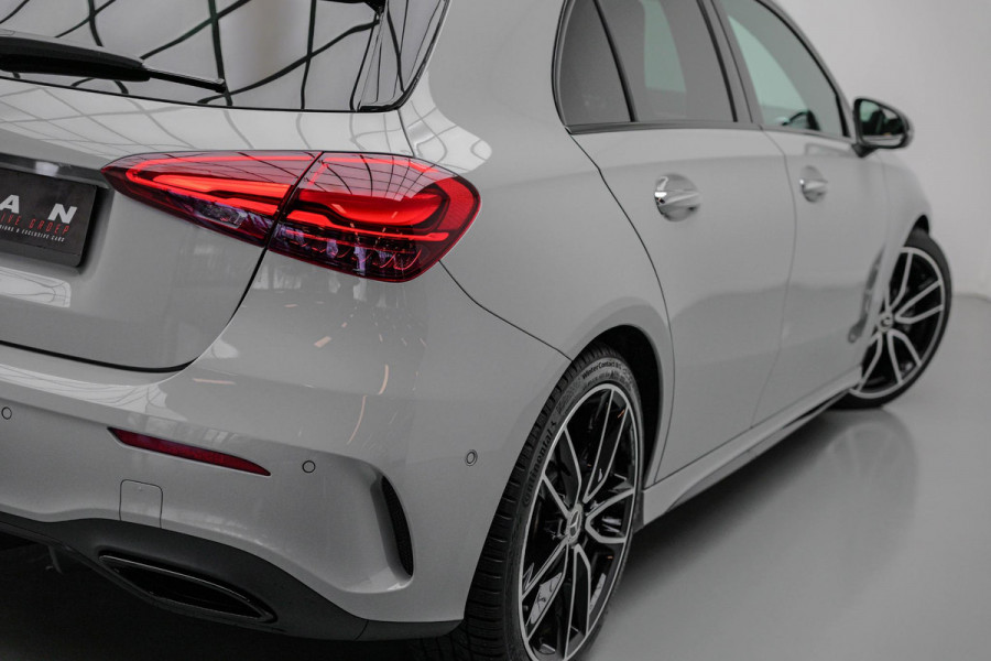 Mercedes-Benz A-Klasse 200 AMG Line |Pano|AlpineGrau|Ambient|