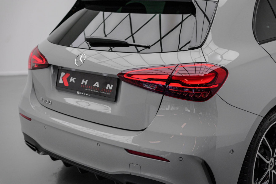 Mercedes-Benz A-Klasse 200 AMG Line |Pano|AlpineGrau|Ambient|