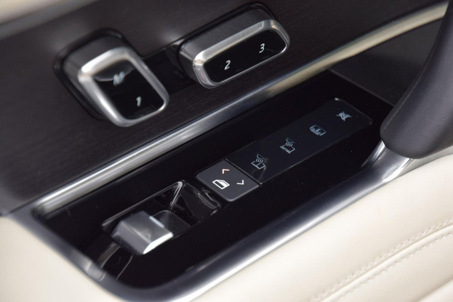 Land Rover Range Rover P550e Autobiography PHEV