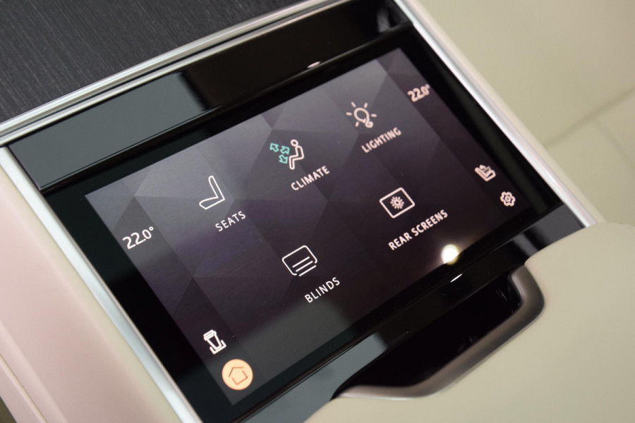 Land Rover Range Rover P550e Autobiography PHEV