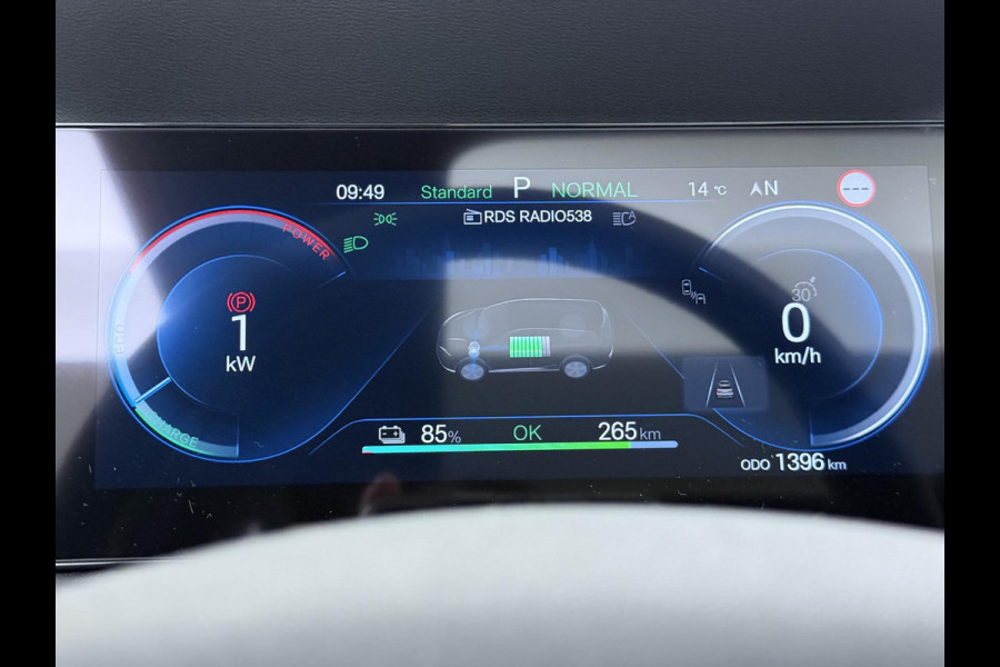 BYD ATTO 2 Boost 45 kWh VAN € 31.900,- VOOR € 27.877,- UW LENTEVOORDEELl: €4.023,-!| DIRECT LEVERBAAR | Volledige BYD Fabrieksgarantie t/m 11-2030 of 150.000 km | Stoel & Stuurverwarming | Adaptieve Cruise | 360° Camera | Panoramadak | Dodehoekassistent | Origineel NL Auto