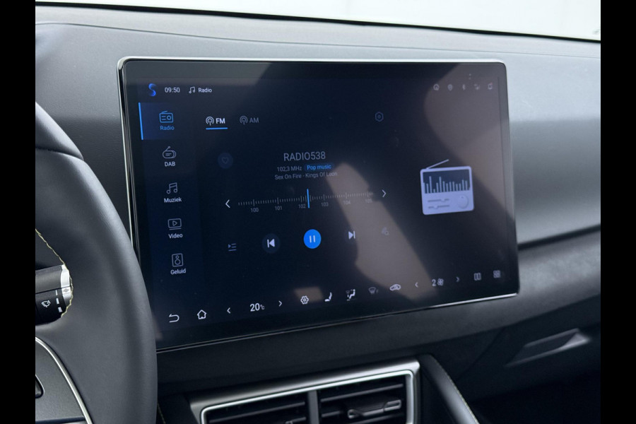 BYD ATTO 2 Boost 45 kWh VAN € 31.900,- VOOR € 27.877,- UW LENTEVOORDEELl: €4.023,-!| DIRECT LEVERBAAR | Volledige BYD Fabrieksgarantie t/m 11-2030 of 150.000 km | Stoel & Stuurverwarming | Adaptieve Cruise | 360° Camera | Panoramadak | Dodehoekassistent | Origineel NL Auto