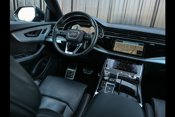 Audi Q8 55 TFSI e quattro Pro Line | Head-Up | Night vision | Luchtvering | Adaptive cruise | 360 Camera | Soft close | Keyless | Ambiance interieur | Achterbank verwarming | Trekhaak
