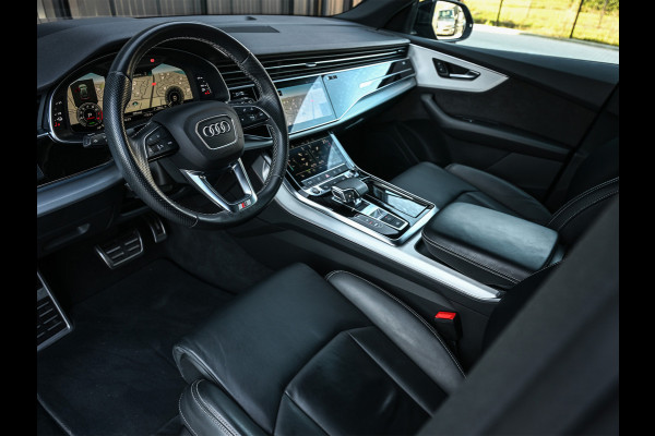 Audi Q8 55 TFSI e quattro Pro Line | Head-Up | Night vision | Luchtvering | Adaptive cruise | 360 Camera | Soft close | Keyless | Ambiance interieur | Achterbank verwarming | Trekhaak