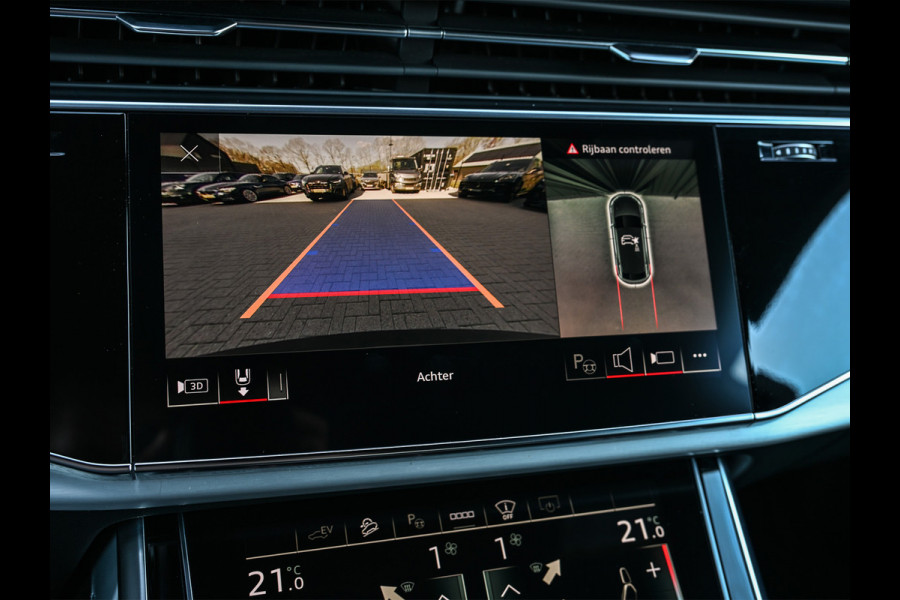 Audi Q8 55 TFSI e quattro Pro Line | Head-Up | Night vision | Luchtvering | Adaptive cruise | 360 Camera | Soft close | Keyless | Ambiance interieur | Achterbank verwarming | Trekhaak