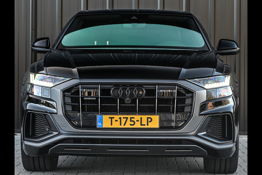 Audi Q8 55 TFSI e quattro Pro Line | Head-Up | Night vision | Luchtvering | Adaptive cruise | 360 Camera | Soft close | Keyless | Ambiance interieur | Achterbank verwarming | Trekhaak