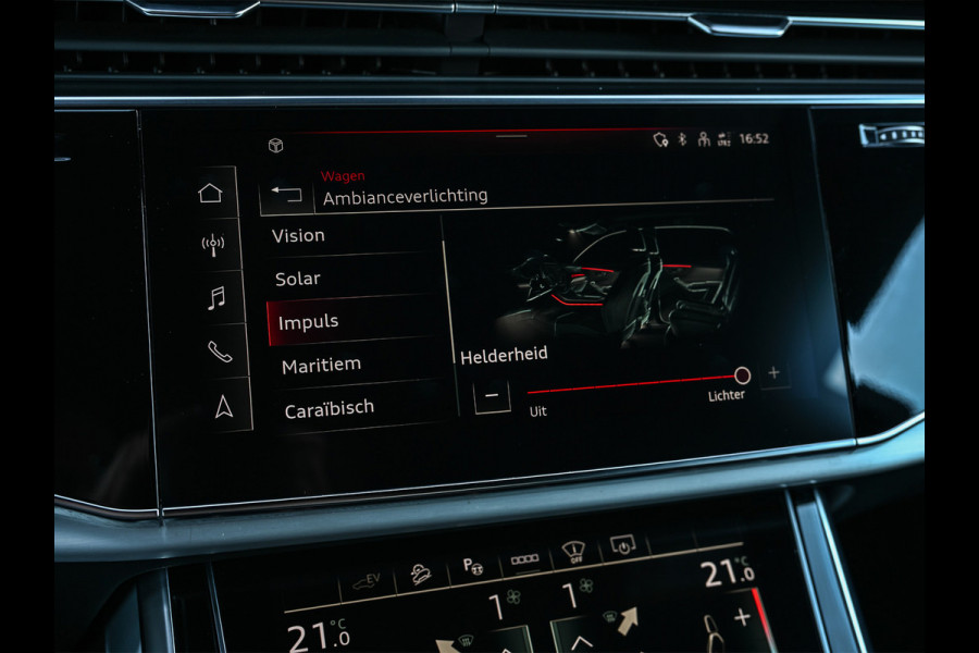 Audi Q8 55 TFSI e quattro Pro Line | Head-Up | Night vision | Luchtvering | Adaptive cruise | 360 Camera | Soft close | Keyless | Ambiance interieur | Achterbank verwarming | Trekhaak