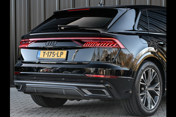 Audi Q8 55 TFSI e quattro Pro Line | Head-Up | Night vision | Luchtvering | Adaptive cruise | 360 Camera | Soft close | Keyless | Ambiance interieur | Achterbank verwarming | Trekhaak
