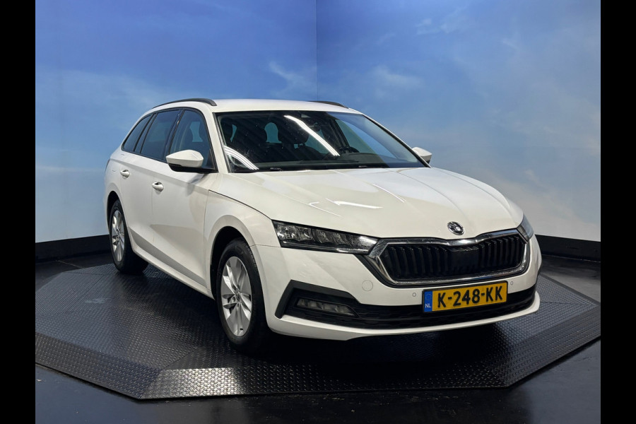 Škoda Octavia Combi 1.0 e-TSI Business Edition Plus Automaat | Navi | Clima | Cruise | PDC| Trekhaak