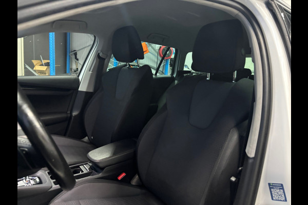 Škoda Octavia Combi 1.0 e-TSI Business Edition Plus Automaat | Navi | Clima | Cruise | PDC| Trekhaak