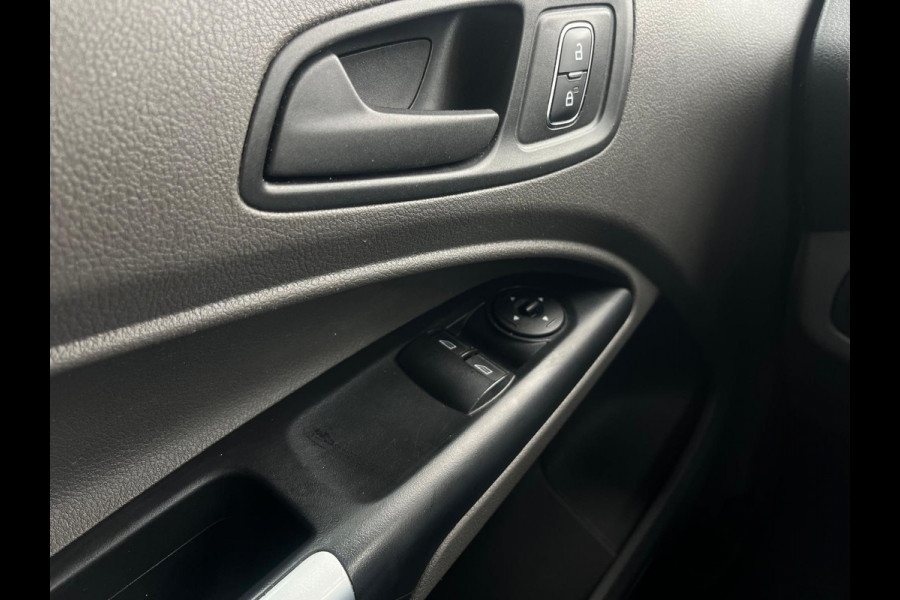 Ford Transit Connect 1.5 EcoBlue L1 Trend, Airco, Bluetooth, Radio, Trekhaak, Schuifdeur, NAP