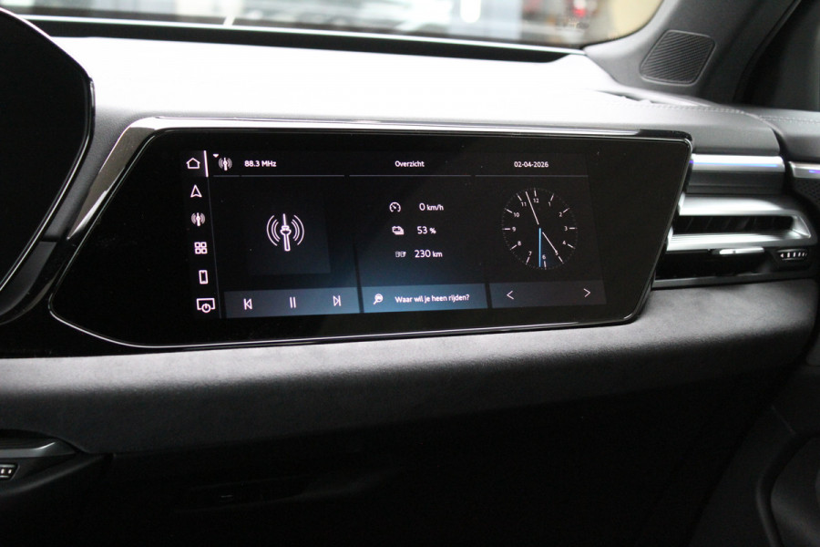 Audi A6 Avant 2.0 e-Hybrid Quattro S-Line | Achteras besturing | Alcantara/Leder | Zwenkbare Trekhaak | 360 | Nieuw