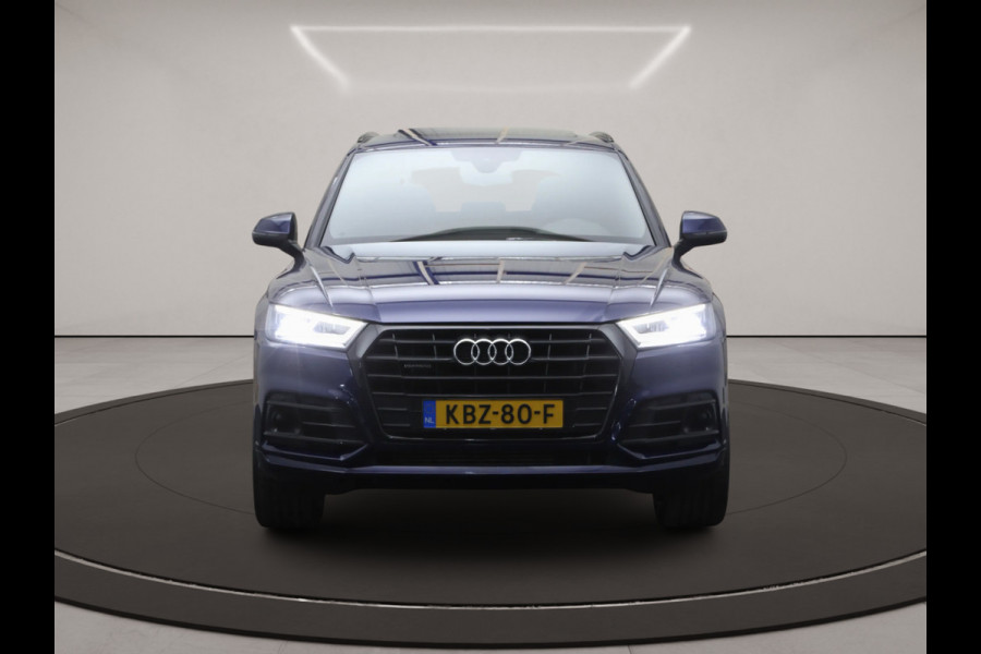 Audi Q5 55 TFSI e Quattro 367 PK Competition PHEV, RS-Leder, Panoramadak, Memory, Camera