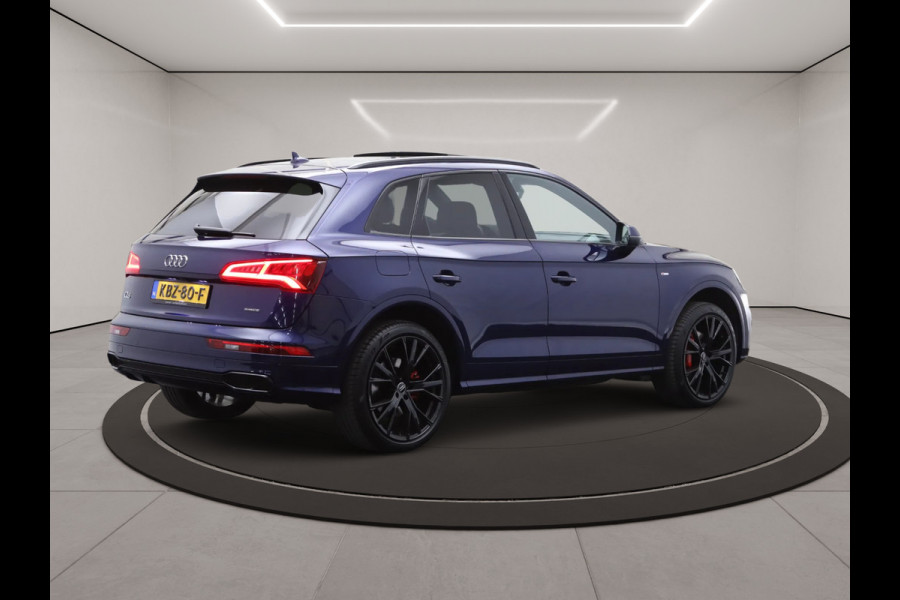 Audi Q5 55 TFSI e Quattro 367 PK Competition PHEV, RS-Leder, Panoramadak, Memory, Camera