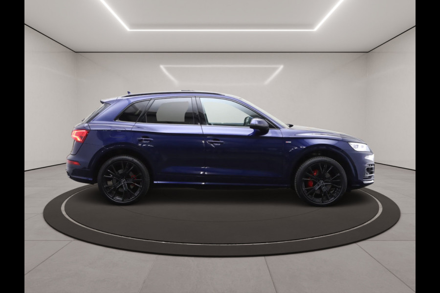 Audi Q5 55 TFSI e Quattro 367 PK Competition PHEV, RS-Leder, Panoramadak, Memory, Camera