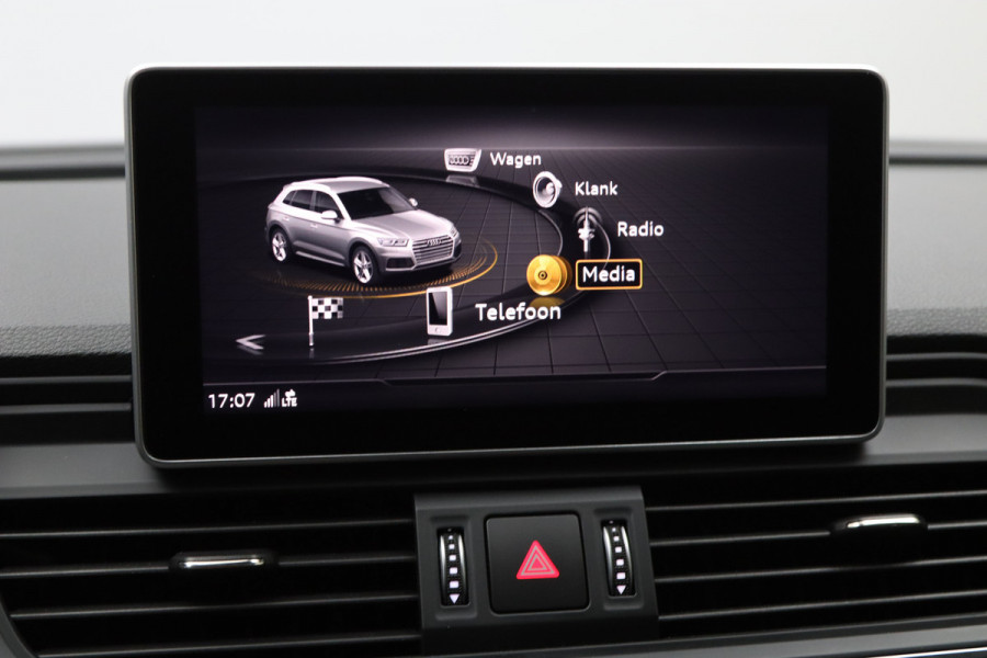 Audi Q5 55 TFSI e Quattro 367 PK Competition PHEV, RS-Leder, Panoramadak, Memory, Camera