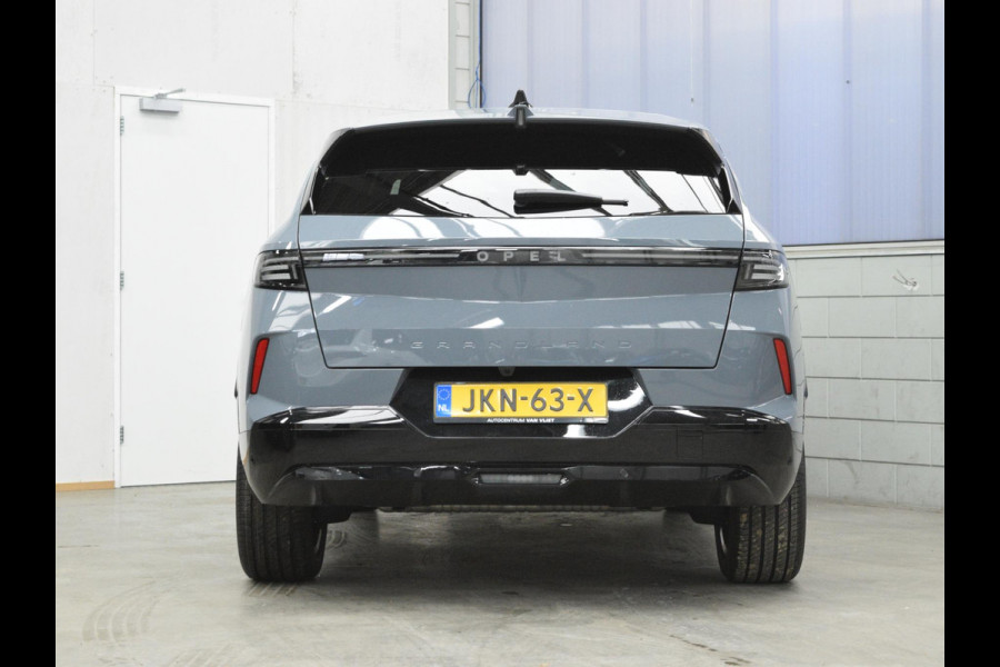 Opel Grandland 1.6 Turbo Plug-in-Hybrid Business Edition SCHUIF- KANTELDAK | LEREN BEKLEDING | CAMERA MET SENSOREN |