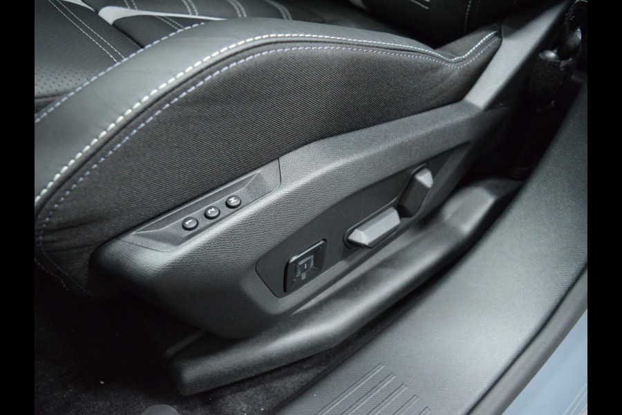 Opel Grandland 1.6 Turbo Plug-in-Hybrid Business Edition SCHUIF- KANTELDAK | LEREN BEKLEDING | CAMERA MET SENSOREN |