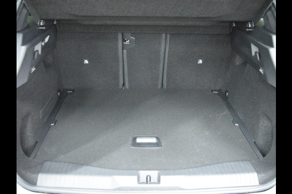 Opel Grandland 1.6 Turbo Plug-in-Hybrid Business Edition SCHUIF- KANTELDAK | LEREN BEKLEDING | CAMERA MET SENSOREN |