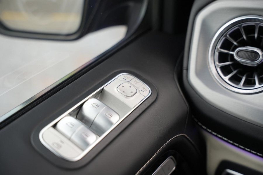 Mercedes-Benz G-Klasse 500 Schuifdak Nappaleder Burmester 3D Massage Adapt. Cruise IWC