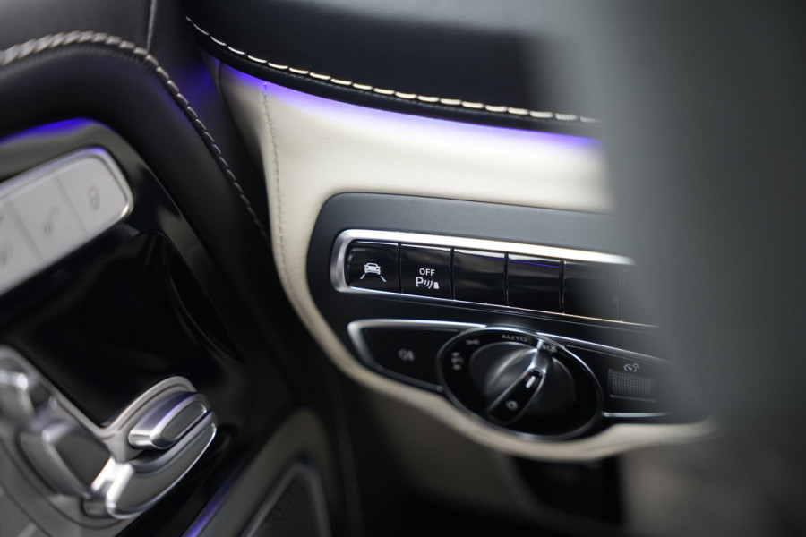Mercedes-Benz G-Klasse 500 Schuifdak Nappaleder Burmester 3D Massage Adapt. Cruise IWC
