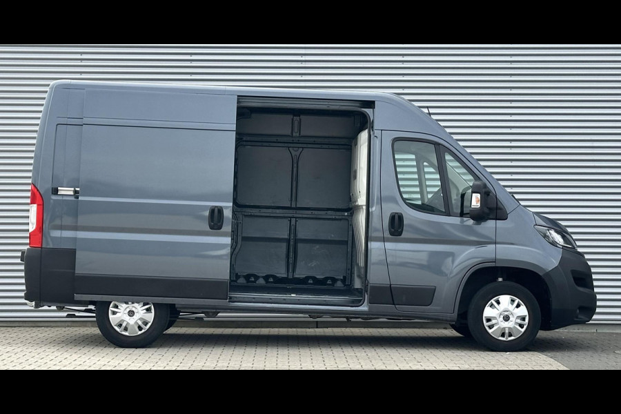 Peugeot Boxer 335 2.2 BlueHDi 140pk L2H2 Trekhaak|navi|airco