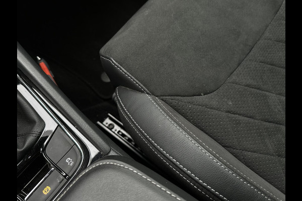 Škoda Kodiaq 1.5 TSI Sportline Business Adaptieve Cruise Stoelverw. Sportstoelen LED