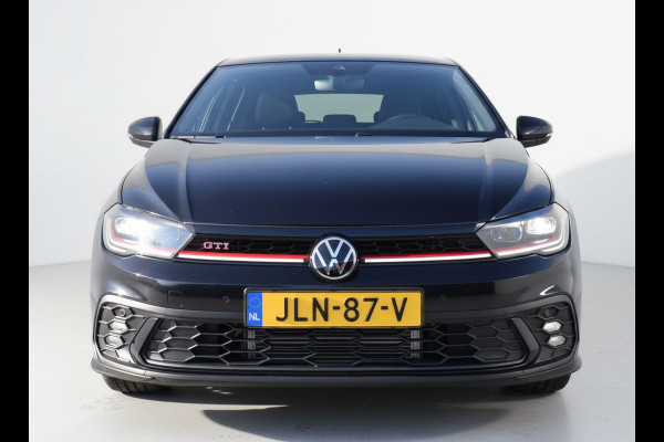 Volkswagen Polo GTI 2.0 TSI 210PK DSG GTI-SPORT LED/CARPLAY/PDC BOVAG GARANTIE