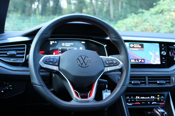 Volkswagen Polo GTI 2.0 TSI 210PK DSG GTI-SPORT LED/CARPLAY/PDC BOVAG GARANTIE