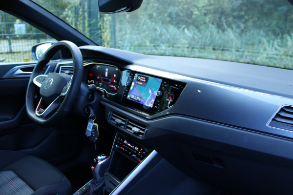 Volkswagen Polo GTI 2.0 TSI 210PK DSG GTI-SPORT LED/CARPLAY/PDC BOVAG GARANTIE
